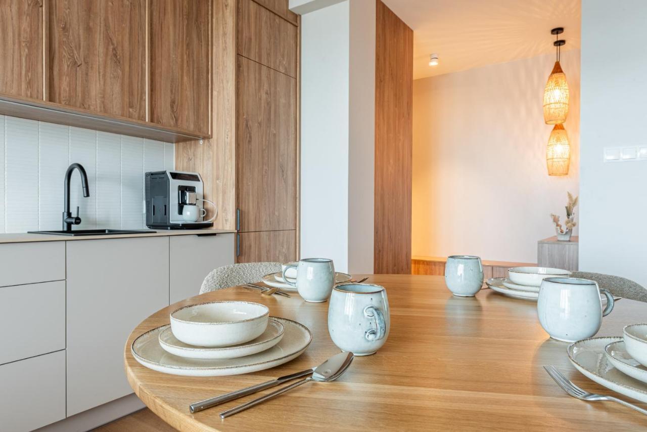Apartment Sun Seasons 24 - Hevenia Rewal